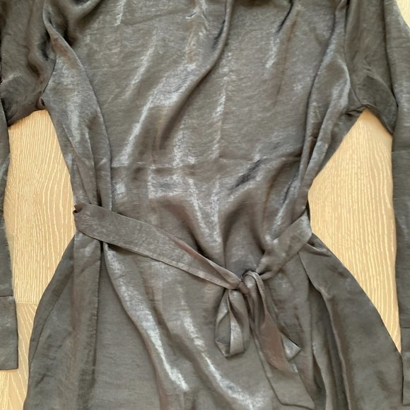 First Distraction The Label satin dress in black - Picture 6 of 6